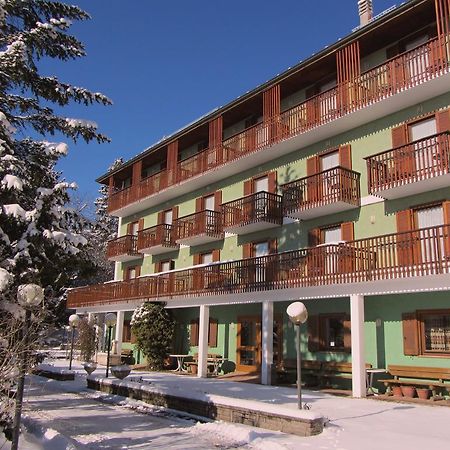 Albergo Monteverde Lavarone Kültér fotó